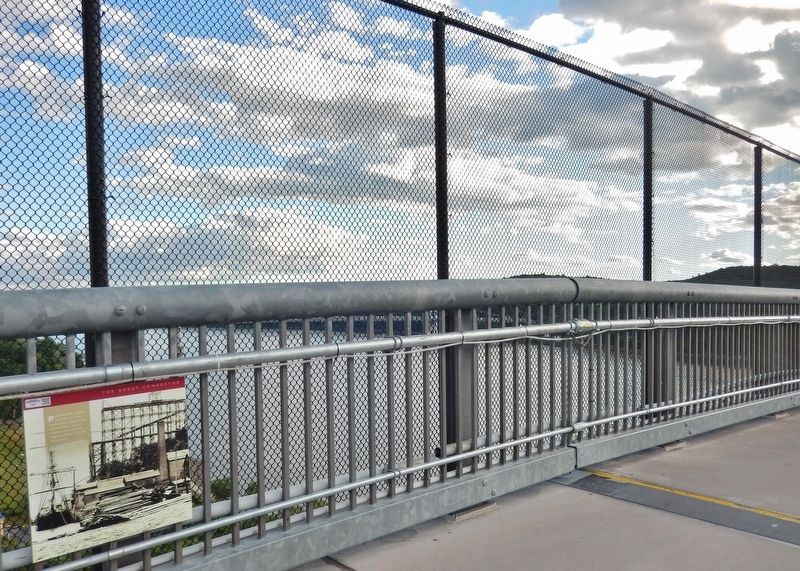 Poughkeepsie's Waterfront Marker<br>(<i>wide view looking south Hudson River in background</i>). Click for full size. Poughkeepsie's Waterfront Marker<br>(<i>wide view looking south Hudson River in background</i>) image. Click for full size.