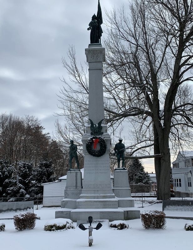 Waterford War Memorial image. Click for full size.