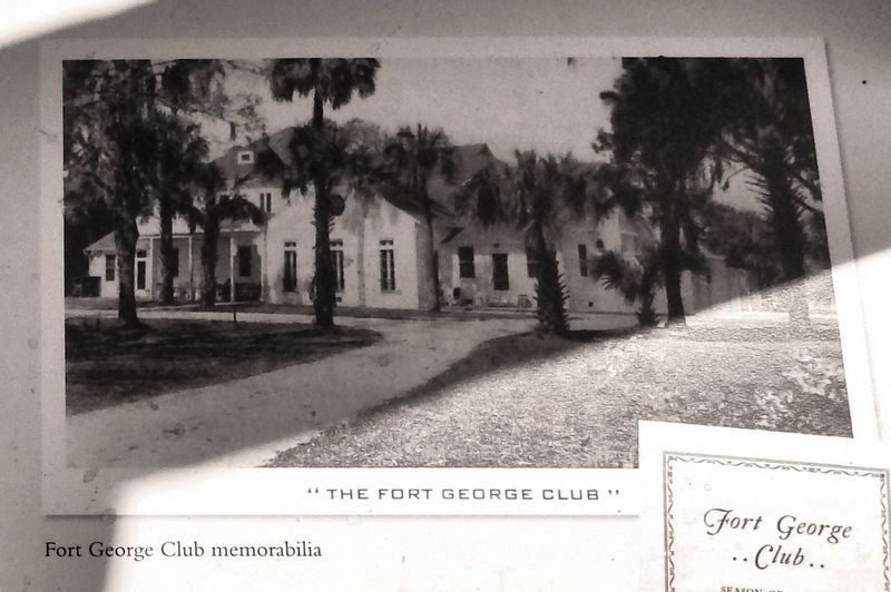 Marker detail: Fort George Club image. Click for full size.