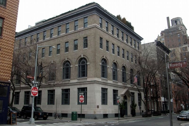 27 Christopher Street image. Click for full size.