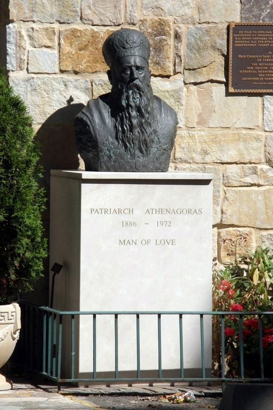 A bust of Patriarch Athenagoras image. Click for full size.