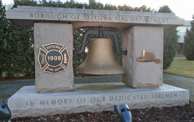 Totowa Fallen Firefighters Memorial image. Click for full size.