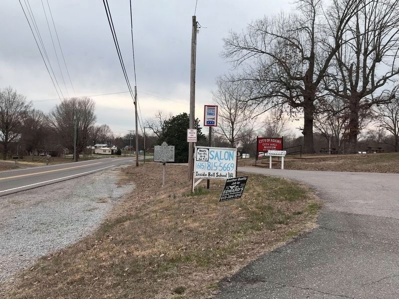 Wide view of Bell Witch Marker image. Click for full size.