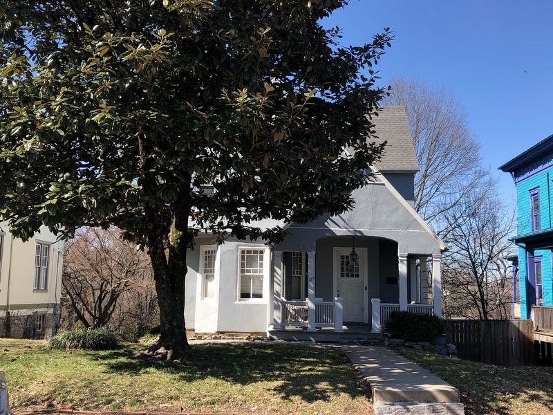 125 South Prospect Street. Click for full size. 125 South Prospect Street image. Click for full size.