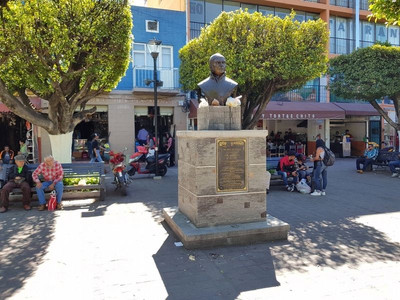 Jos� Mar�a Morelos y Pav�n Marker and Bust image. Click for full size.