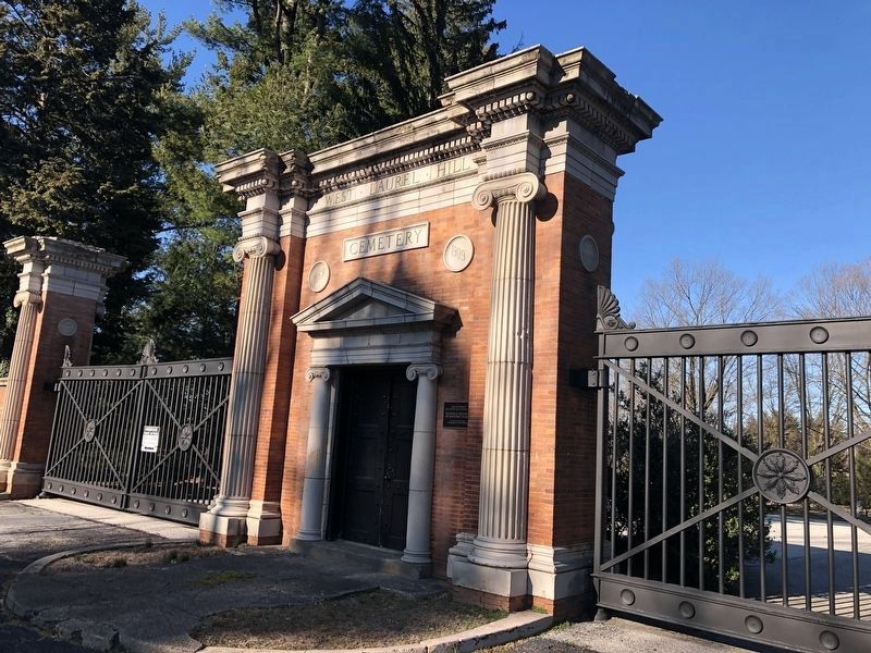 West Laurel Hill Cemetery Gate image. Click for full size.