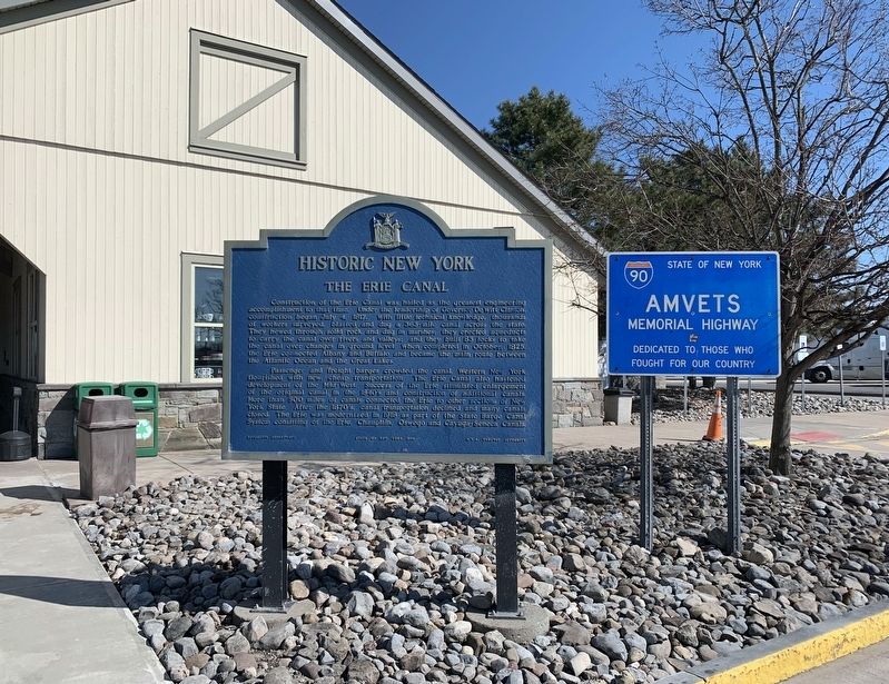 The Erie Canal Marker image. Click for full size.