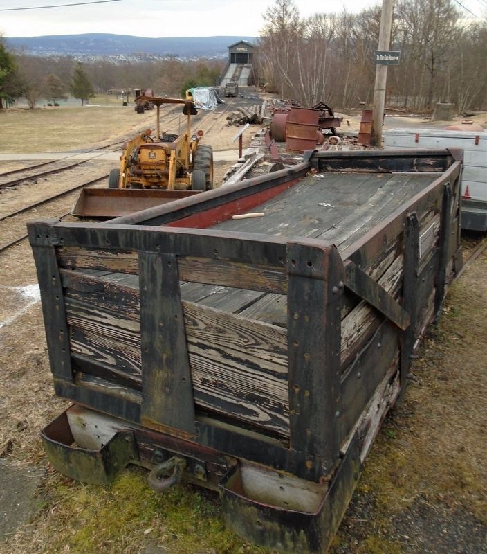 Franklin Colliery Coal Mine Car and Marker image. Click for full size.