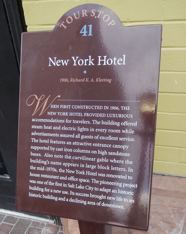 New York Hotel Marker image. Click for full size.