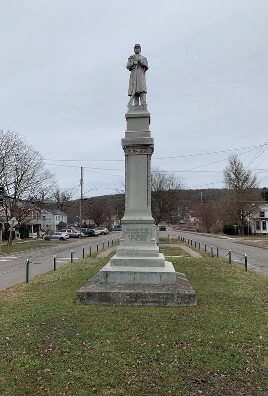 Greene Civil War Memorial image. Click for full size.