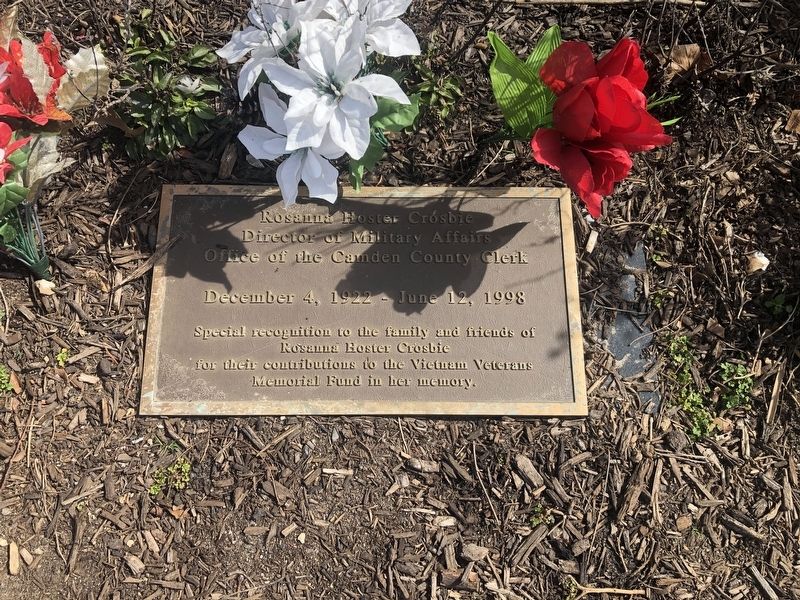 Veteran's Island Marker image. Click for full size.