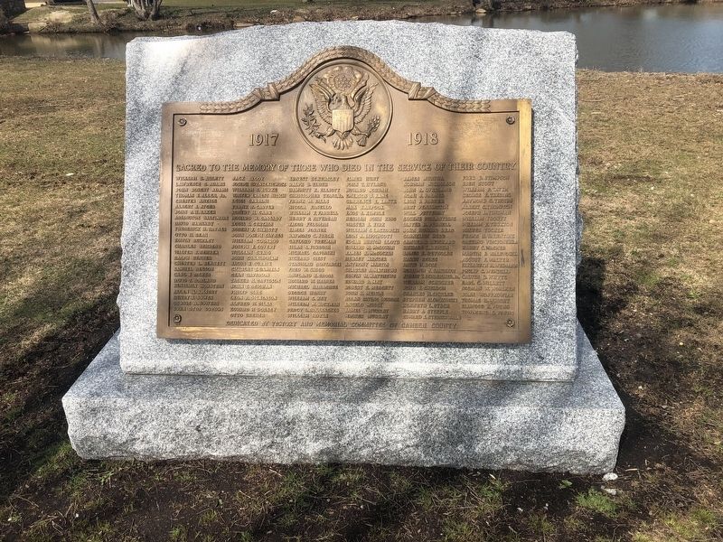 Veteran's Island Marker image. Click for full size.