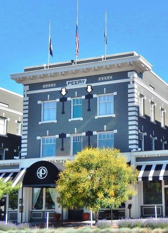 Peery Hotel <i>center section</i>. Click for full size. Peery Hotel <i>center section</i> image. Click for full size.
