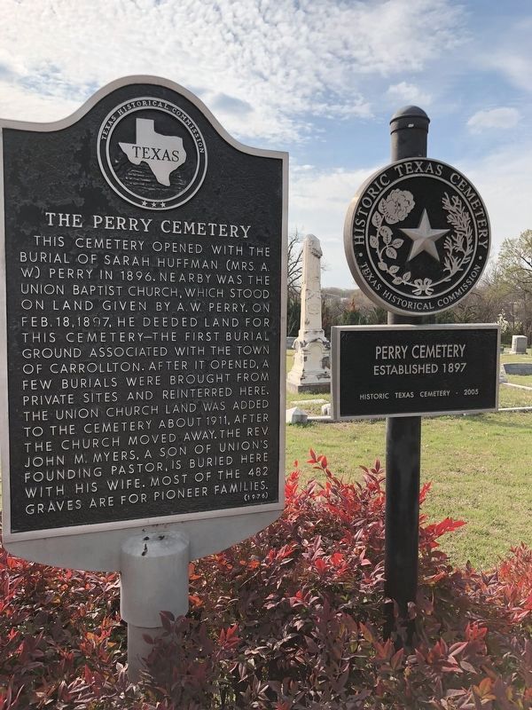 The Perry Cemetery Marker image. Click for full size.