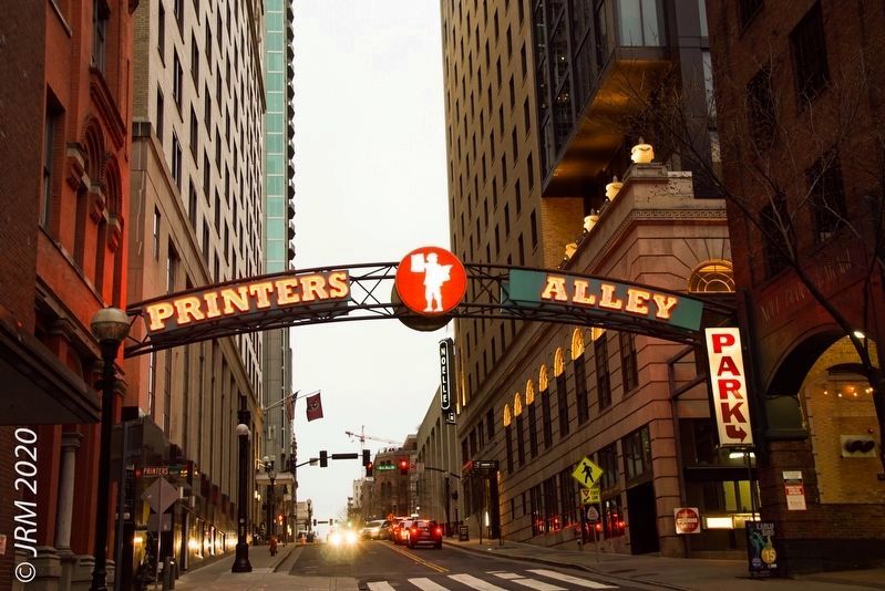 Entrance to the Printer's Alley Garage image. Click for full size.