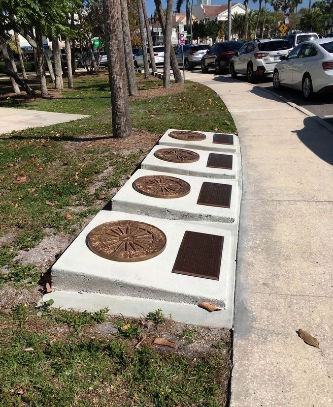 Sectional view which includes the Los Quiros Marker image. Click for full size.