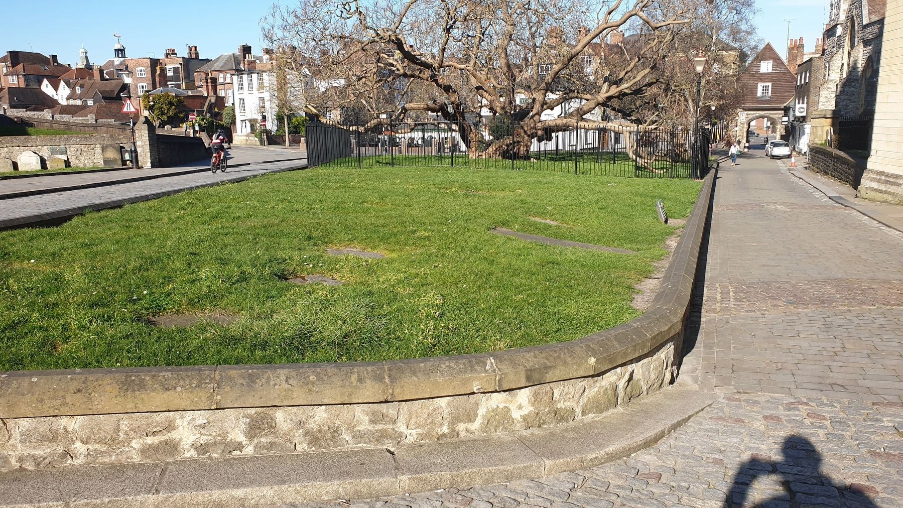 Site of the Saxon Cathedral Marker image. Click for full size.