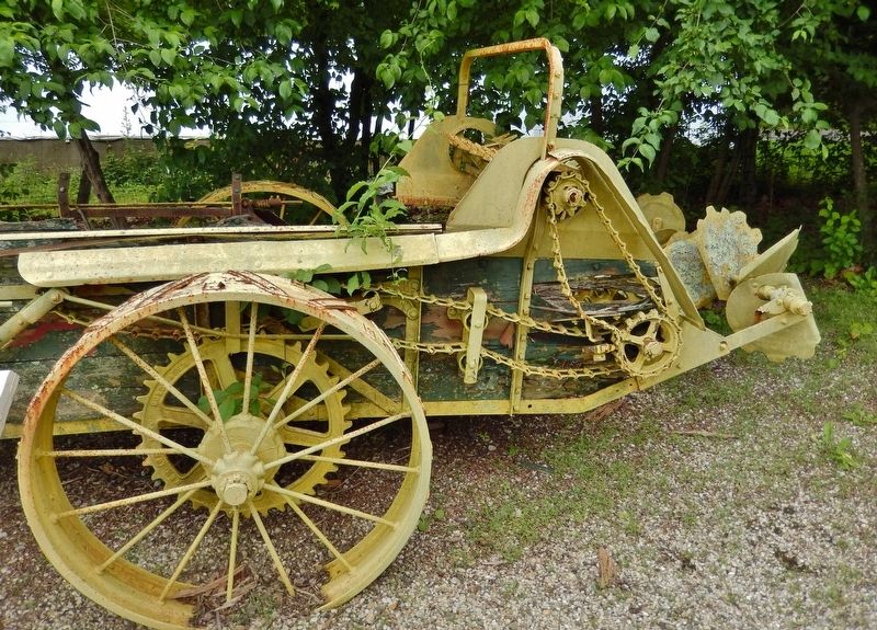 Manure Spreader. Click for full size. Manure Spreader image. Click for full size.