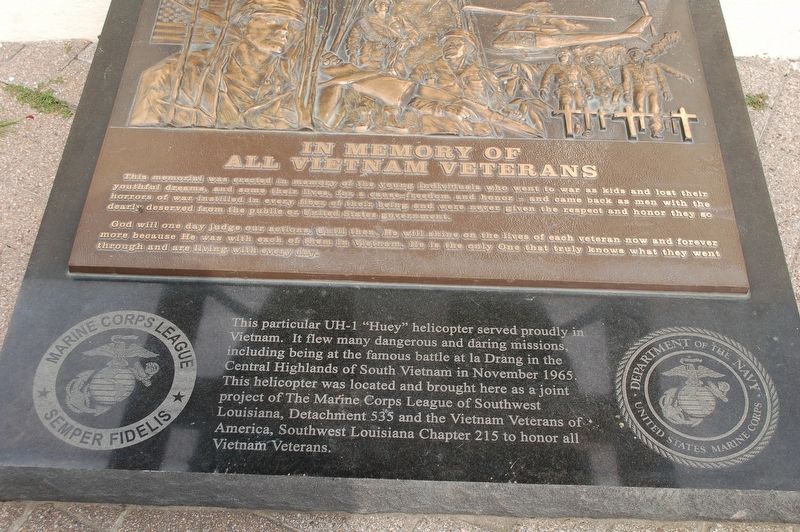 Vietnam Veterans Memorial image. Click for full size.