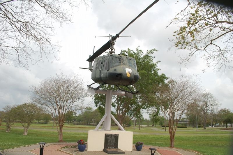 Vietnam Veterans Memorial. Click for full size. Vietnam Veterans Memorial image. Click for full size.