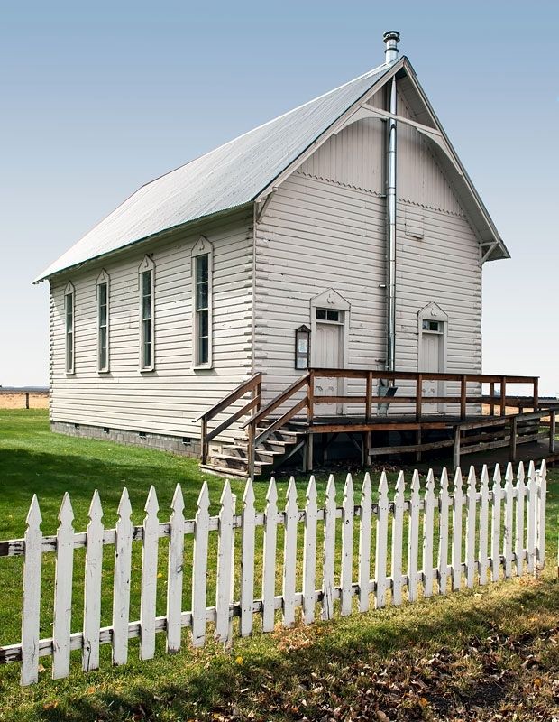 Davis Creek Community Church. Click for full size. Davis Creek Community Church image. Click for full size.