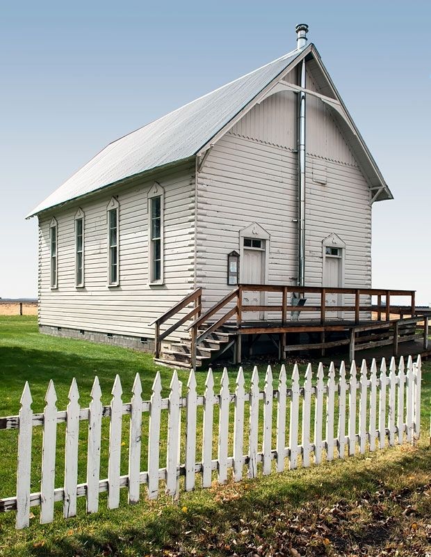 Davis Creek Community Church image. Click for full size.