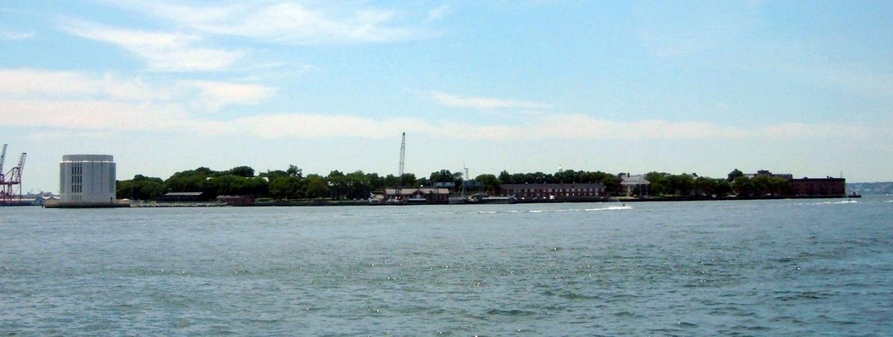 Governors Island image. Click for full size.