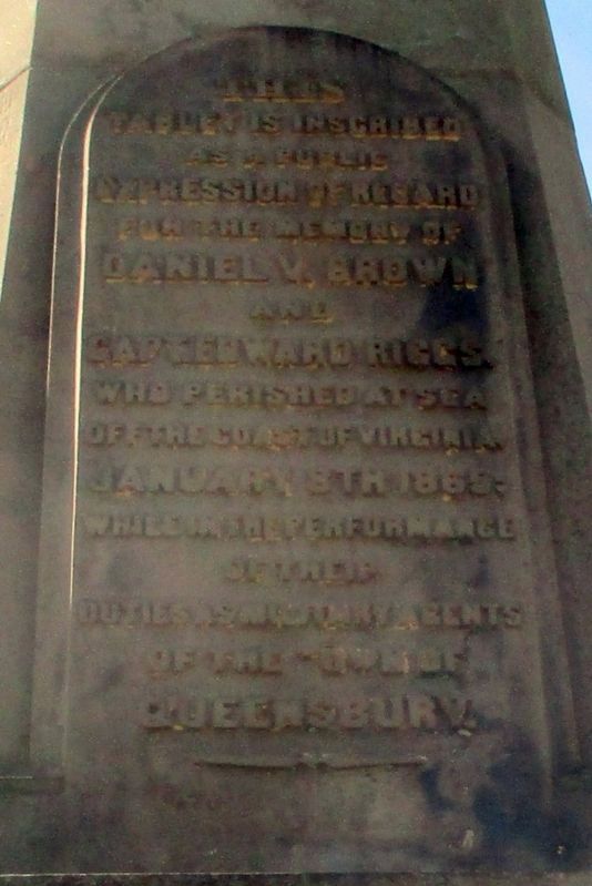 Additional Memorial Tablet at monument rear. image. Click for full size.