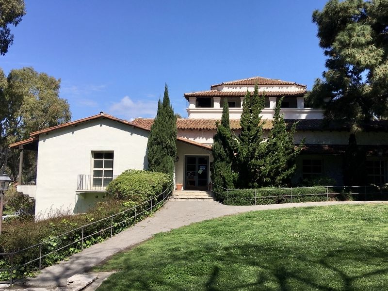 Malaga Cove Library. Click for full size. Malaga Cove Library image. Click for full size.