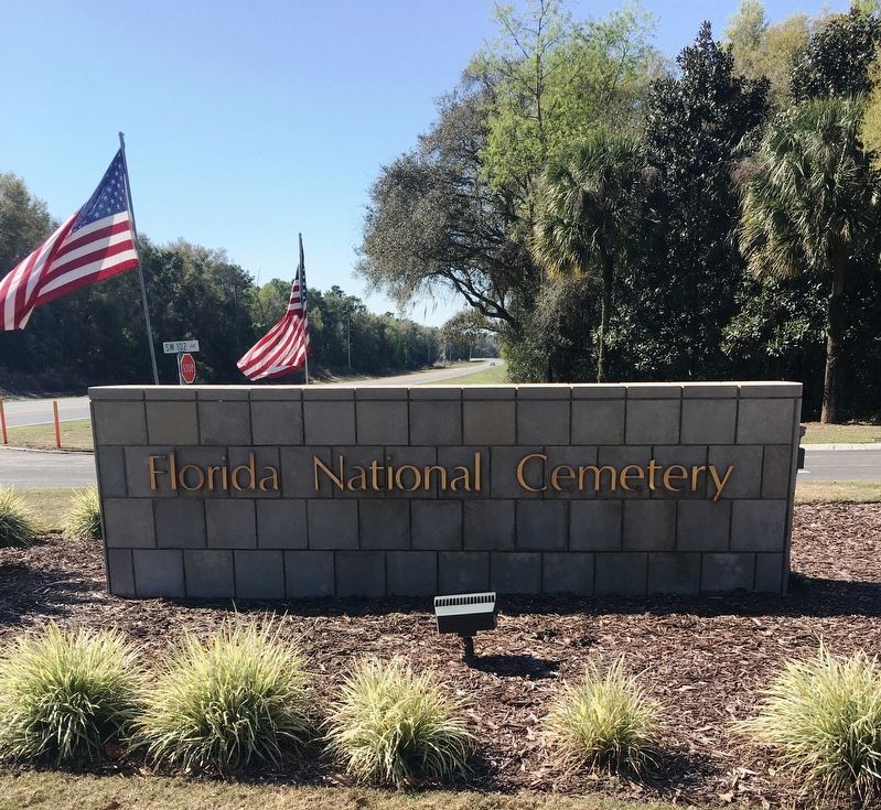 Florida National Cemetery Entrance image. Click for full size.