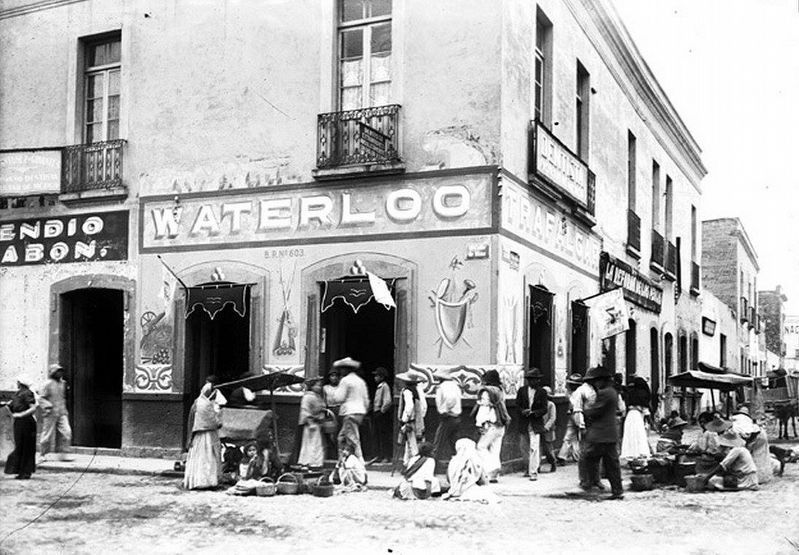 One of the Oldest Pulque Dispensaries image. Click for full size.