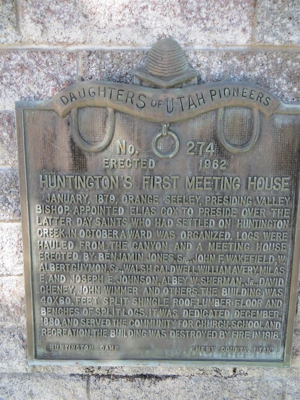 Huntington's First Meeting House Marker image. Click for full size.