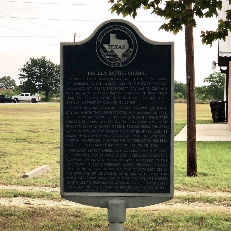 Davilla Baptist Church Marker. Click for full size. Davilla Baptist Church Marker image. Click for full size.