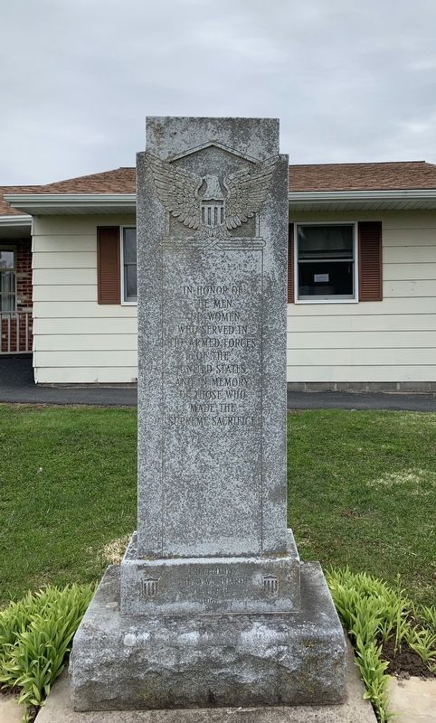 Town of Perth Veterans Memorial image. Click for full size.
