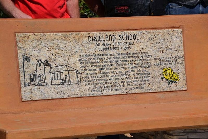 Dixieland School Marker. Click for full size. Dixieland School Marker image. Click for full size.