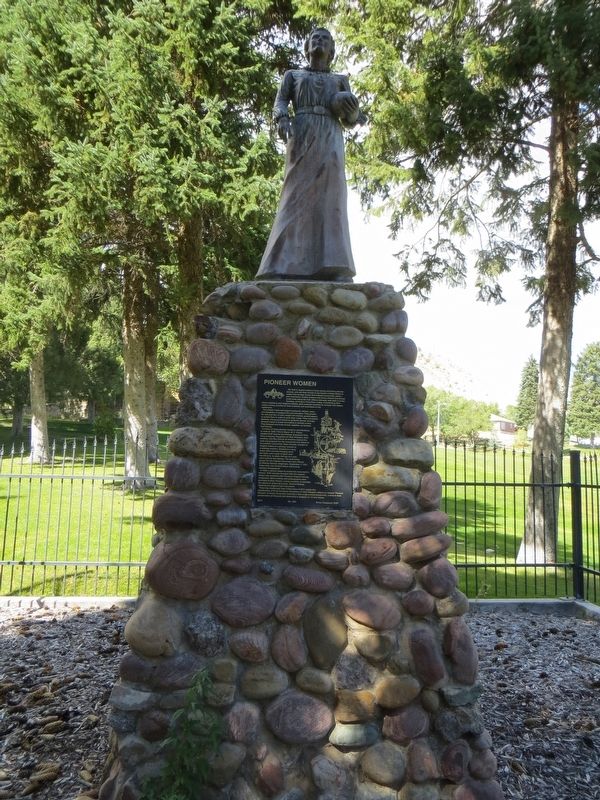 Pioneer Women Marker image. Click for full size.