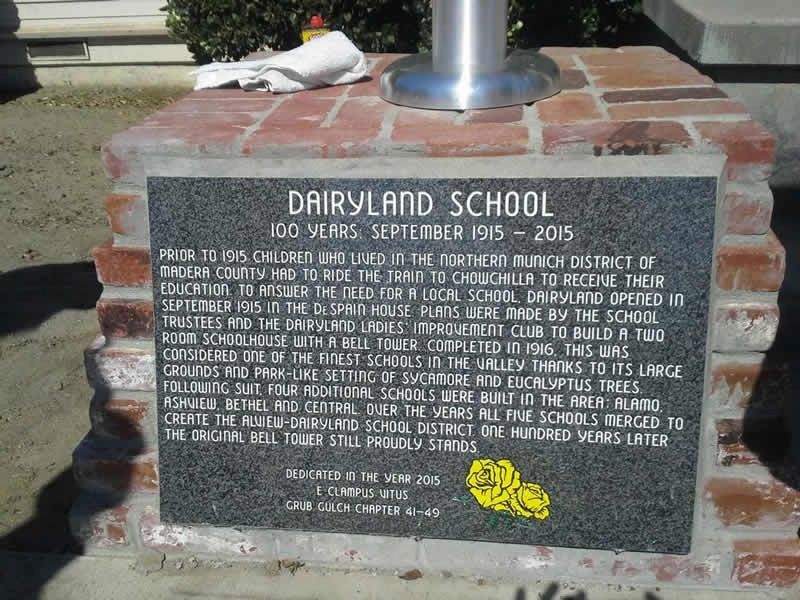 Dairyland School Marker image. Click for full size.