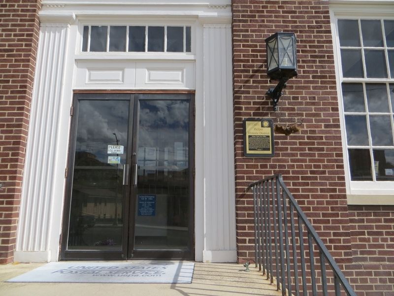 Helper Main Post Office Marker image. Click for full size.