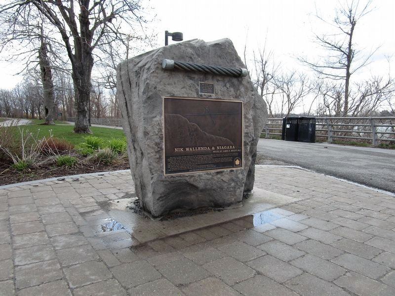 Second Stone Mount - Nik Wallenda & Niagara Marker image. Click for full size.