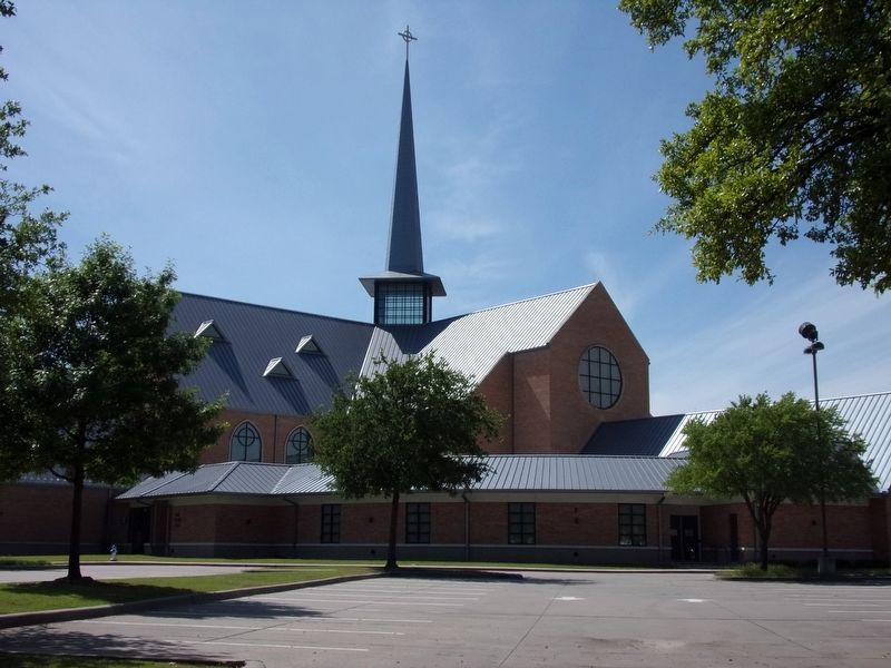 First United Methodist Church Richardson image. Click for full size.