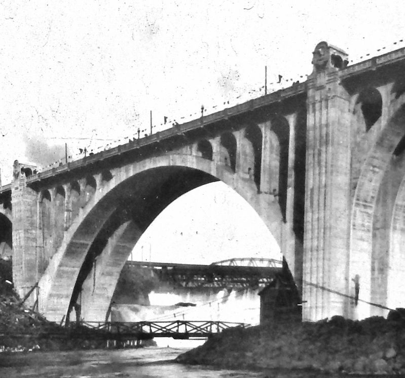 Marker detail: 3rd Monroe Street Bridge image. Click for full size.