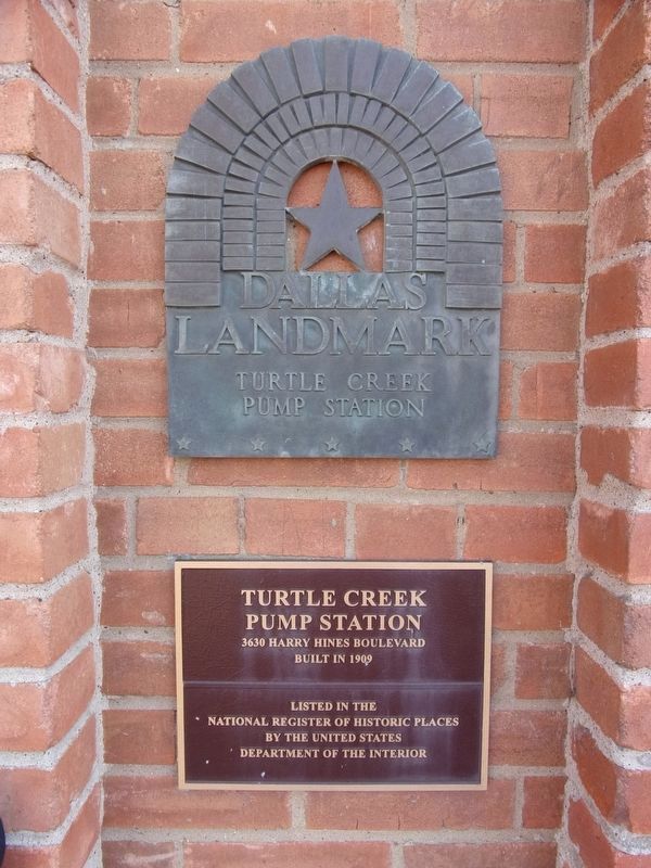Turtle Creek Pump Station Dallas Landmark and NRHP Markers image. Click for full size.
