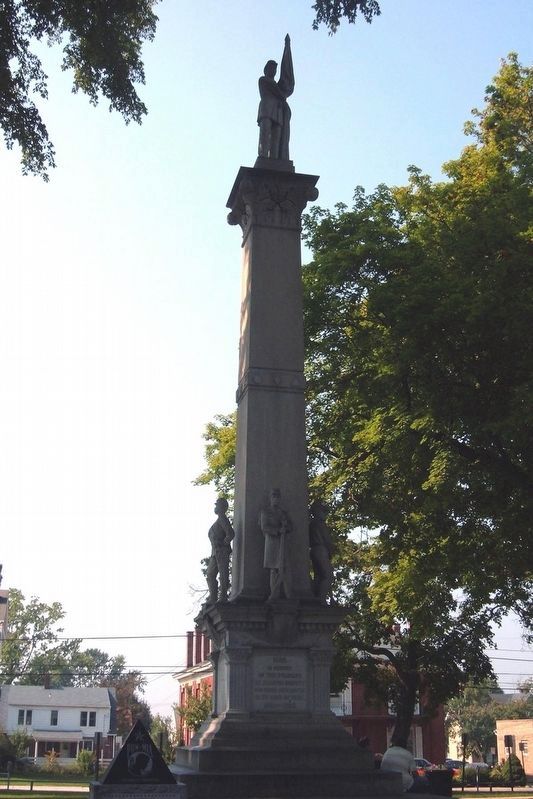 Clarion County Civil War Soldier's Monument. Click for full size. Clarion County Civil War Soldier's Monument image. Click for full size.