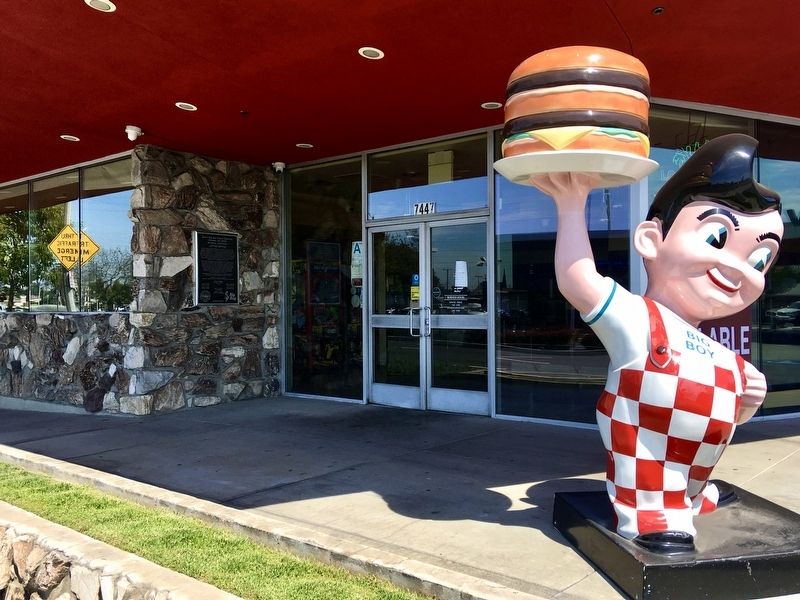 Bob�s Big Boy Marker image. Click for full size.