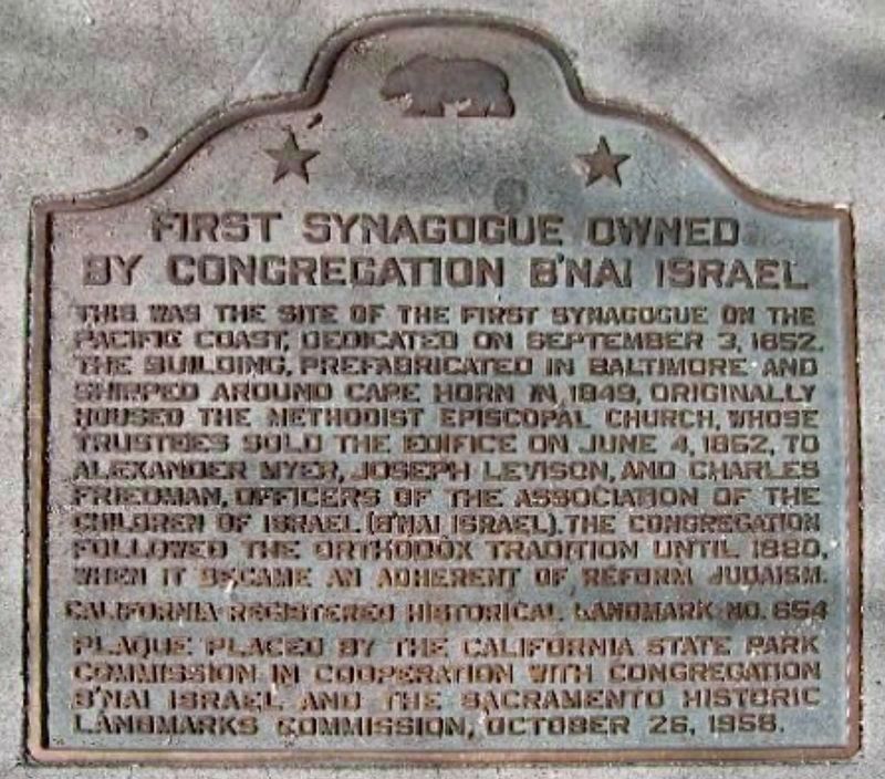 First Synagogue Marker image. Click for full size.