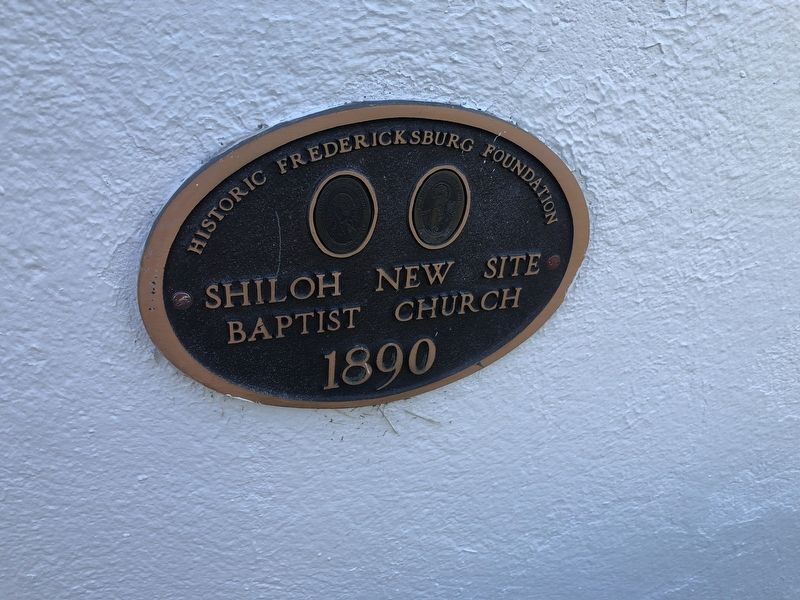 Historic Fredericksburg Foundation plaque on the church building image. Click for full size.