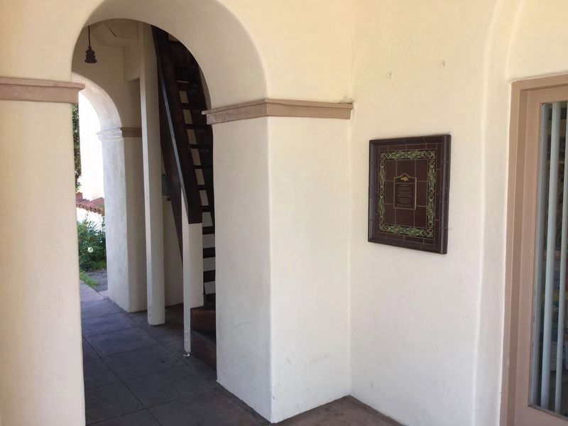 Ojai Post Office Marker and Portico image. Click for full size.