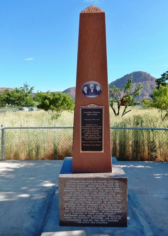 Jonathan Heaton Monument image. Click for full size.
