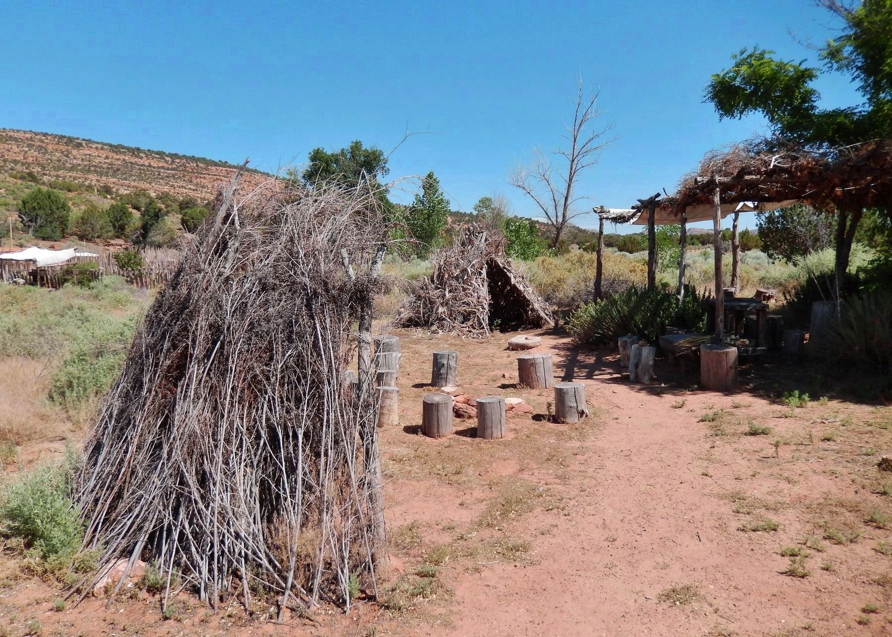 Kaibab Paiute <i>kahn</i> (<i>view from marker</i>). Click for full size. Kaibab Paiute <i>kahn</i> (<i>view from marker</i>) image. Click for full size.