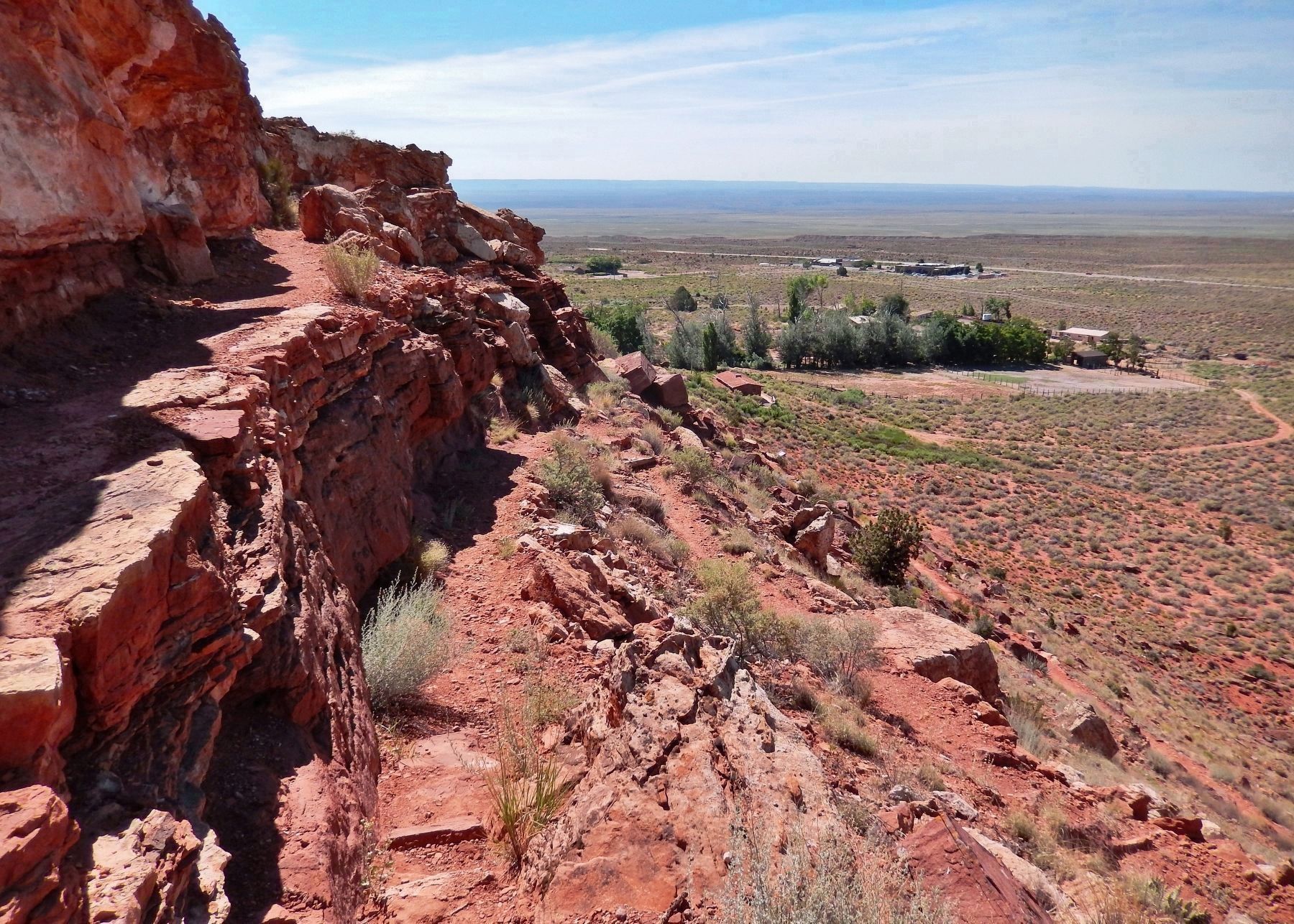 Navajo Sandstone and Pipe Spring (<i>looking south from the marker</i>) image. Click for full size.